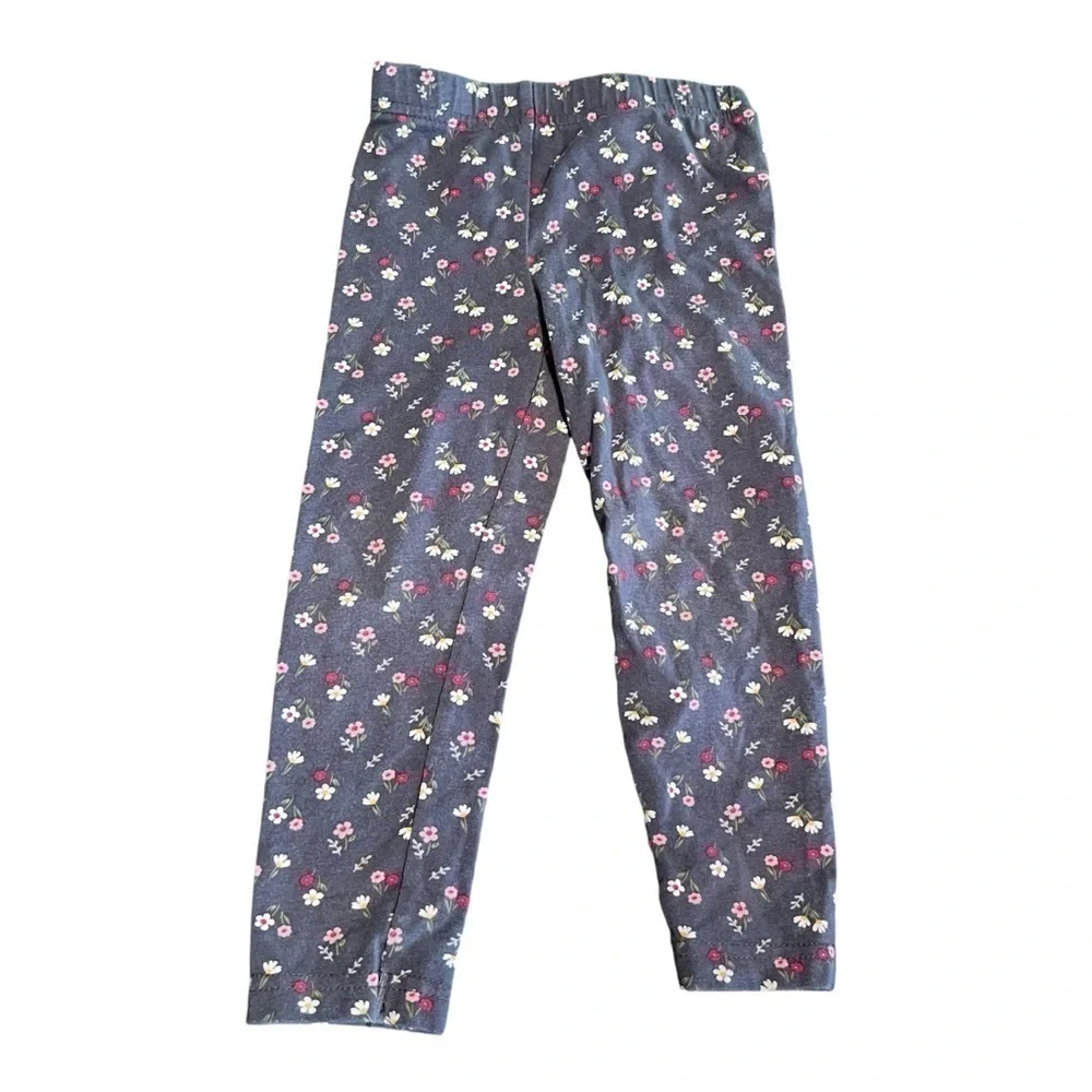 Lot 6 pairs of pants Size 2T old navy carters TCP Oshkosh cat & Jack